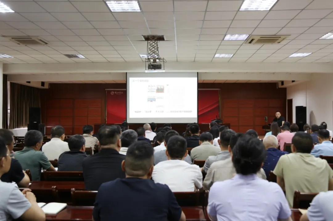 640 (1).webp.png 640 (1).webp.png