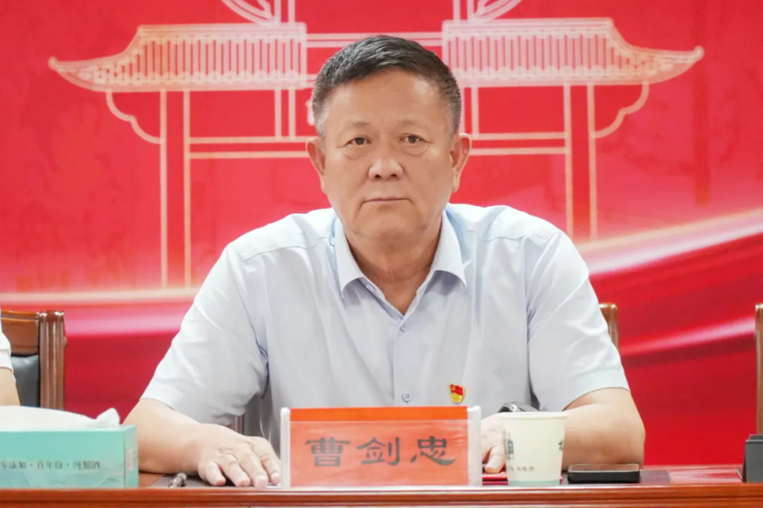 640 (4).webp.png 640 (4).webp.png